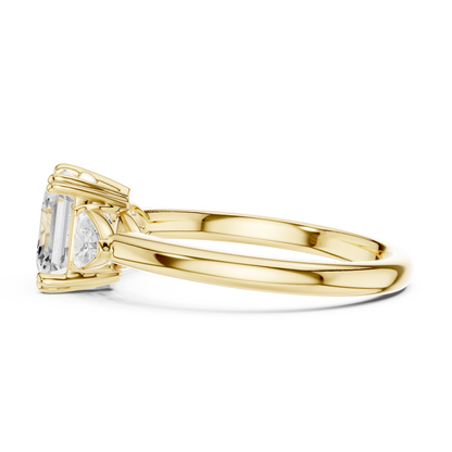 Noemi VVS Lab-Grown Diamond Ring