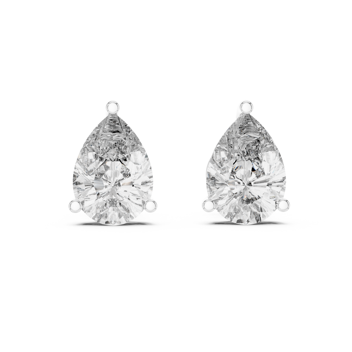 Luma VVS Diamond Earrings