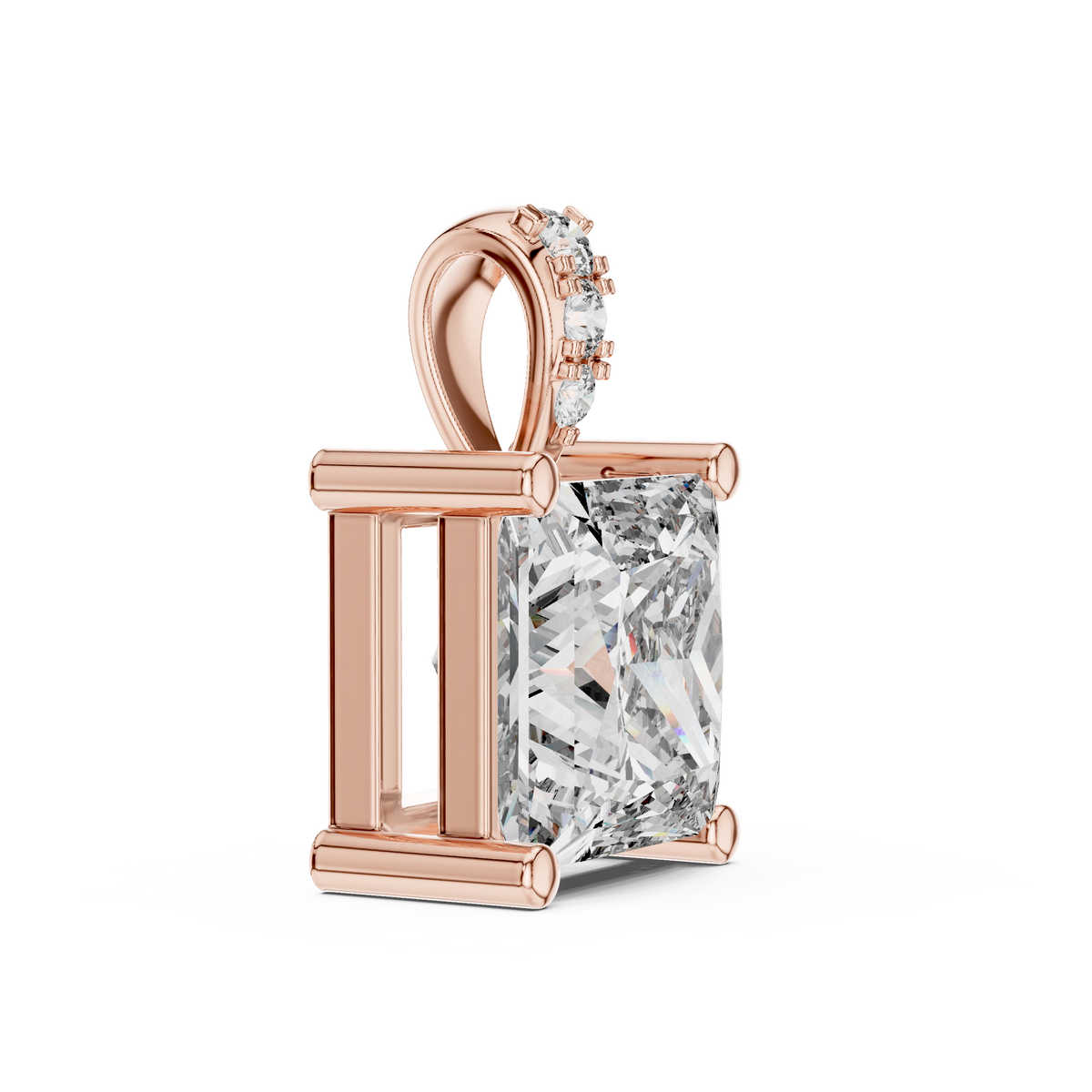 Avelia VVS Diamond Pendant &amp; Necklace