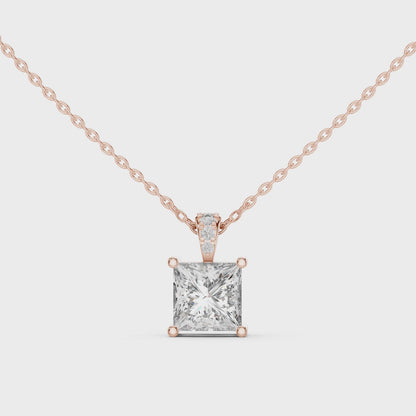 Avelia VVS Diamond Pendant &amp; Necklace