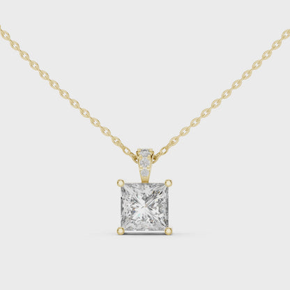 Avelia VVS Diamond Pendant &amp; Necklace