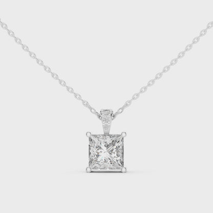 Avelia VVS Diamond Pendant &amp; Necklace